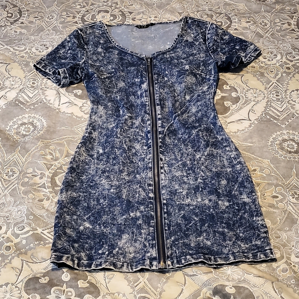 Women’s Acid Wash Mini Dress with Front Zipper
